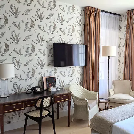 Hotel Le Saint Christophe 4*