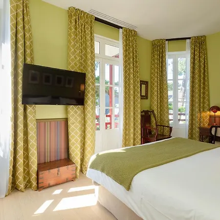 Le Saint Christophe Hotel