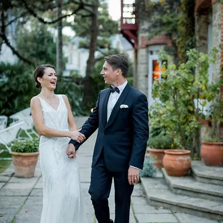 Le Saint Christophe Hotel