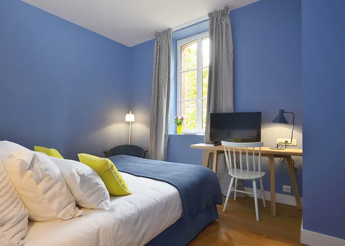 Le Saint Christophe מלון 4*